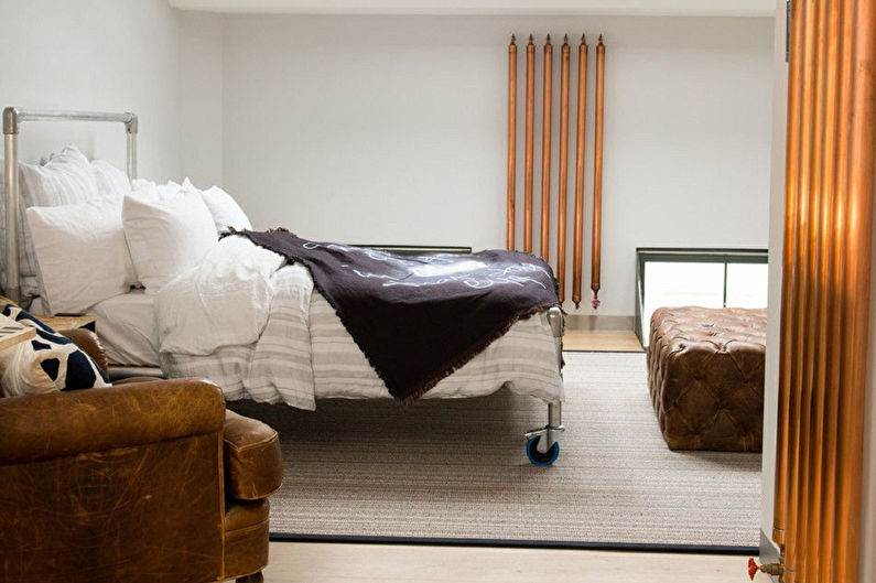 Bēniņu stila guļamistabas interjera dizains - foto