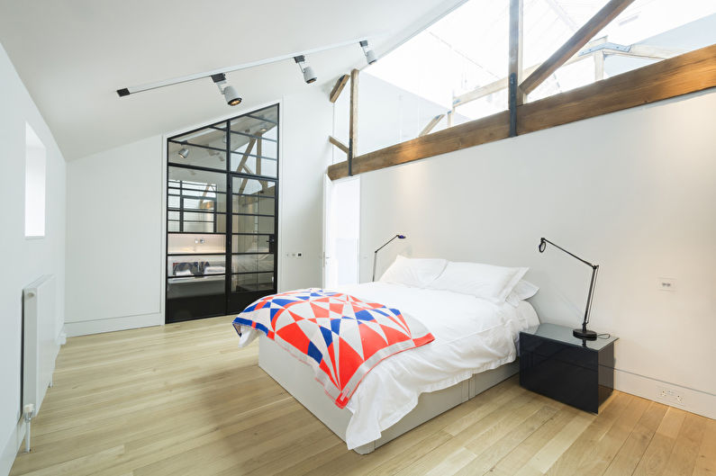 Lofto stiliaus miegamojo interjero dizainas - nuotrauka