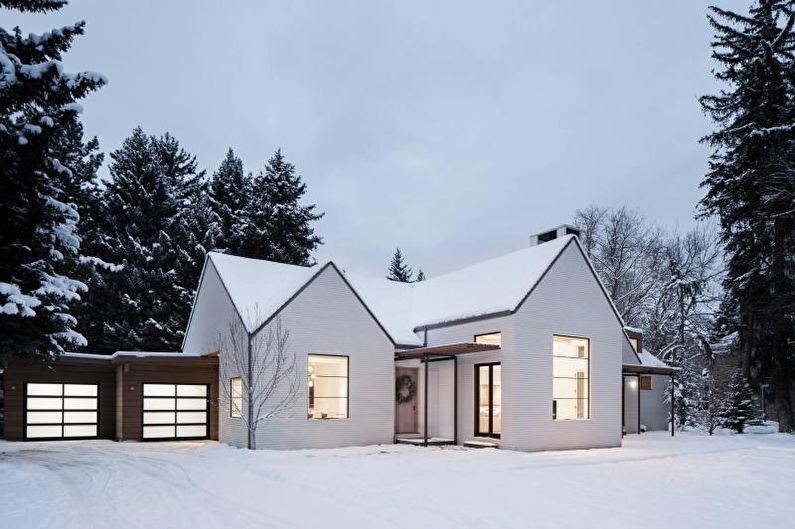 Façade d'une maison de campagne de style scandinave - photo