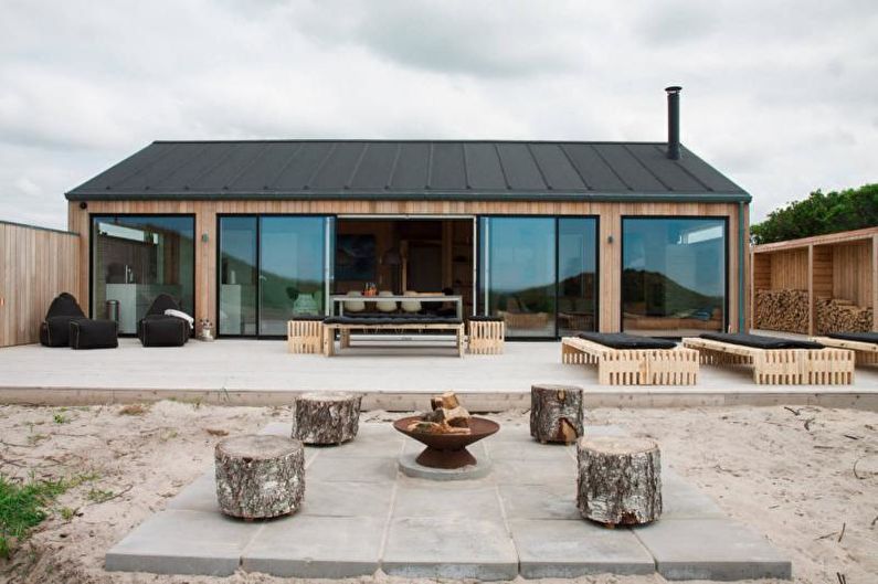 Veranda för ett hus i skandinavisk stil - foto