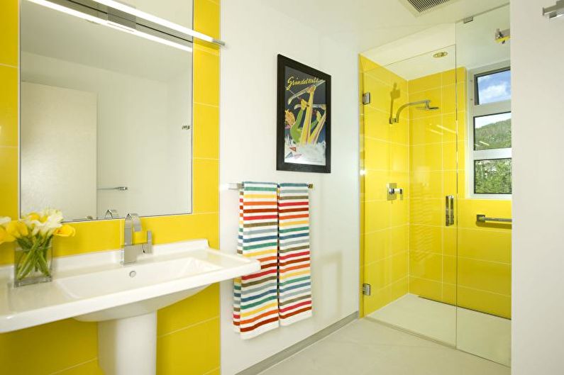 Keltainen kylpyhuone - Sisustussuunnittelu 2018