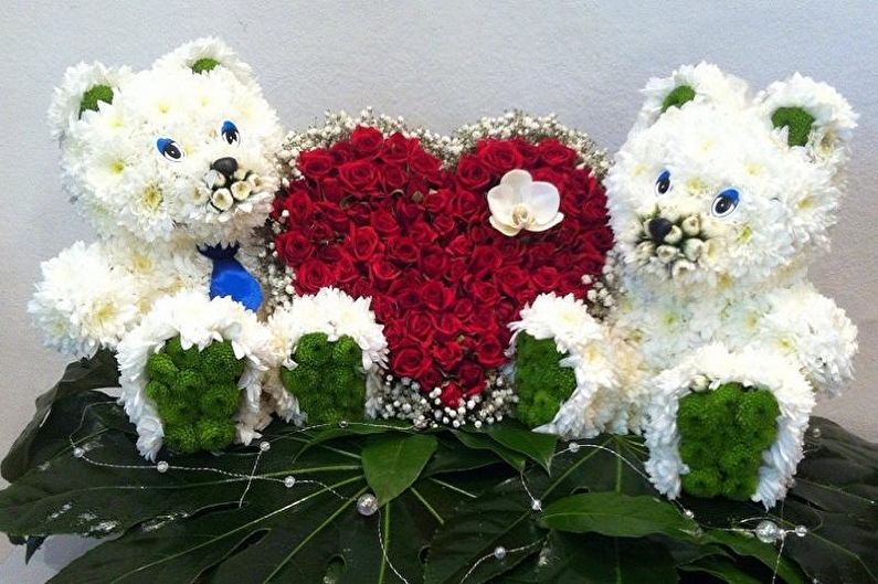 Darček pre domácich majstrov 14. februára - Hračka z čerstvých kvetov
