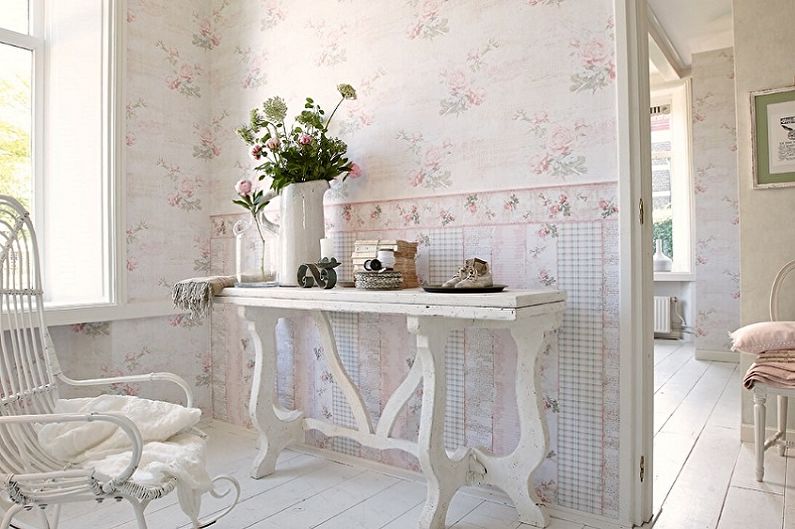 The combination of wallpaper in the interior - photo