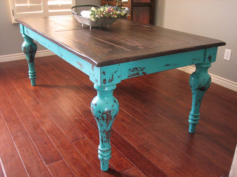 Craquelure - DIY old table decor
