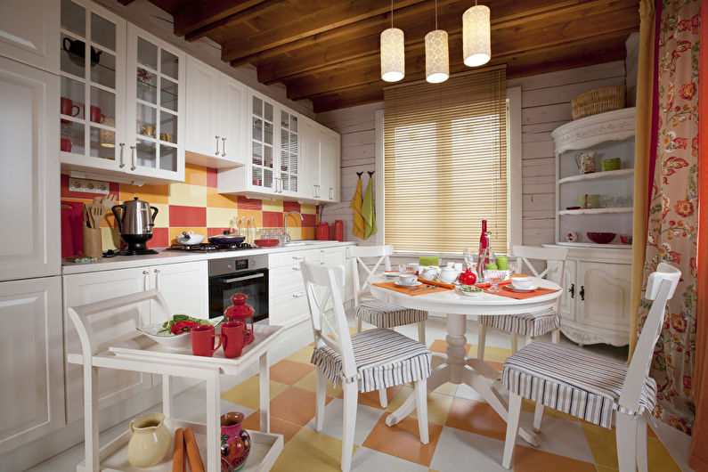 Mažos virtuvės dizainas pagal provencijos stilių