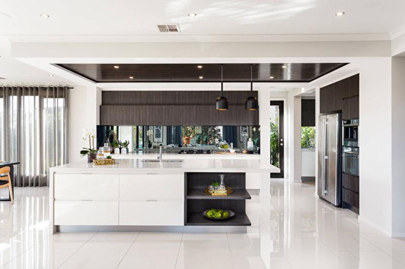 Virtuves dizains 2018 augsto tehnoloģiju stilā.