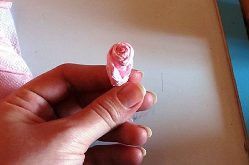 DIY tauriņziedi - smalks rozā zieds
