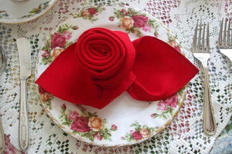 Hoa DIY từ khăn ăn - ảnh