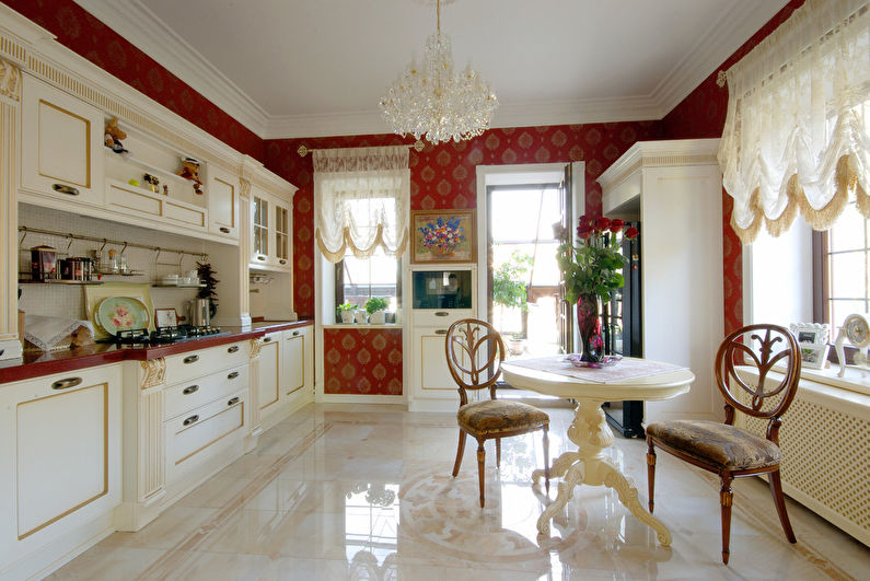 Klasikinis virtuvės dizainas - grindų apdaila