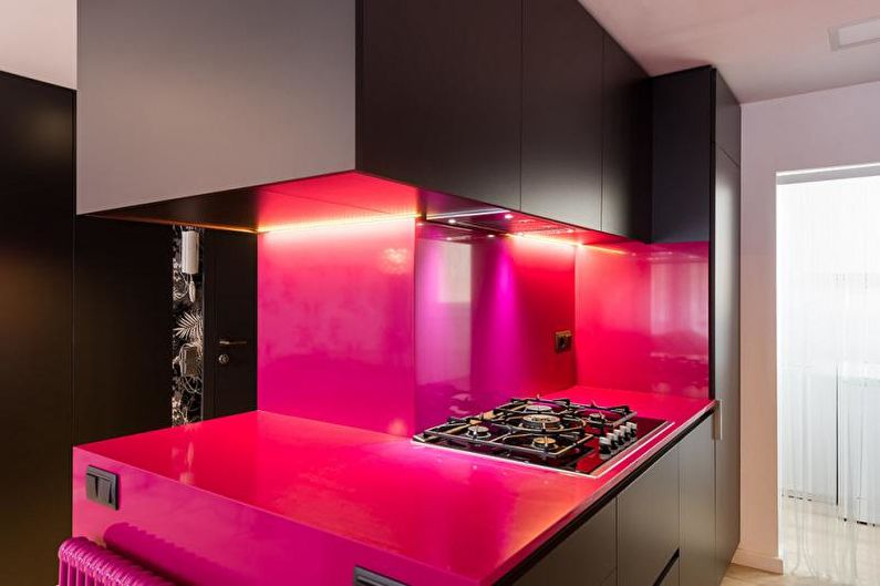 Beautiful kitchen photo - Modulated kitchen in bright colors