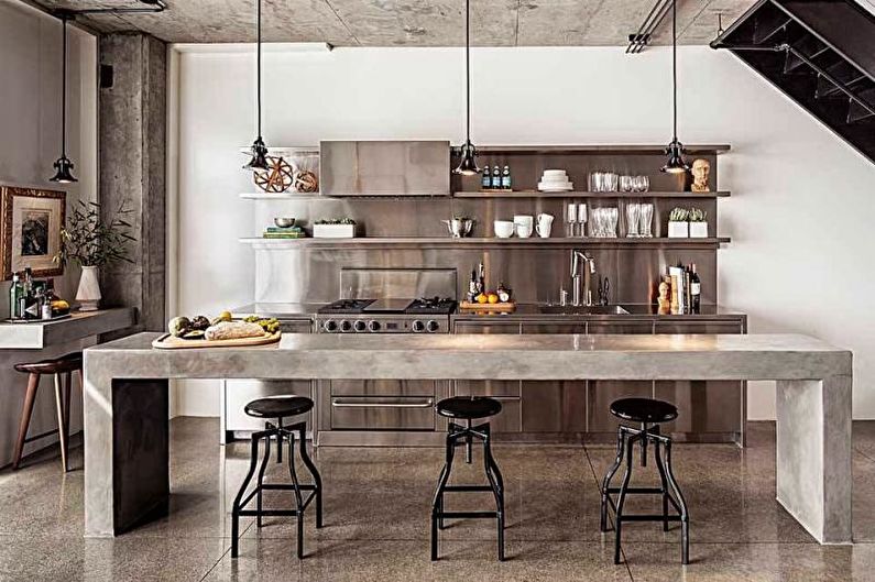 Kuhinja dizajna interijera u stilu potkrovlja - fotografija