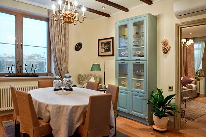 Interiørdesign af en lejlighed i provence-stil - foto