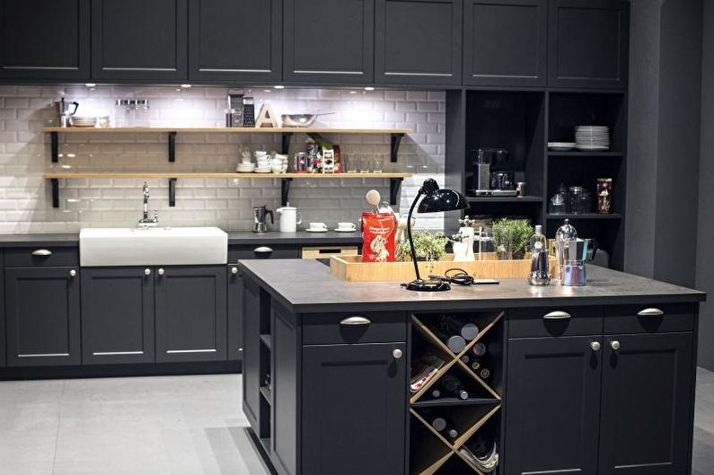 Pilkos spalvos virtuvės dizainas - apšvietimas