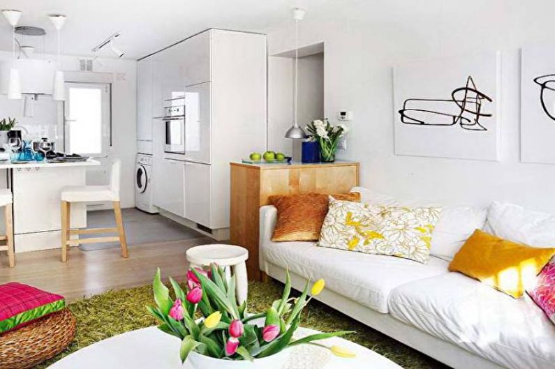 Дизайн на малък апартамент - Цветен