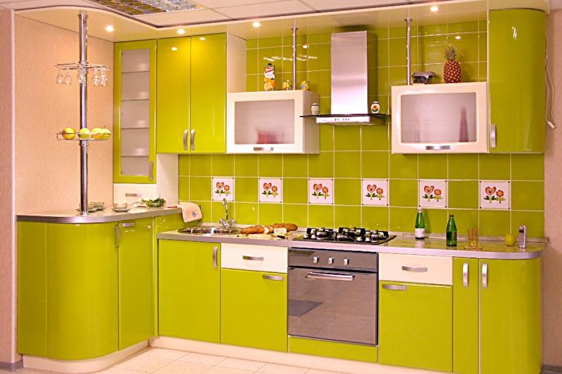 Design interior de bucătărie în tonuri de măsline - fotografie