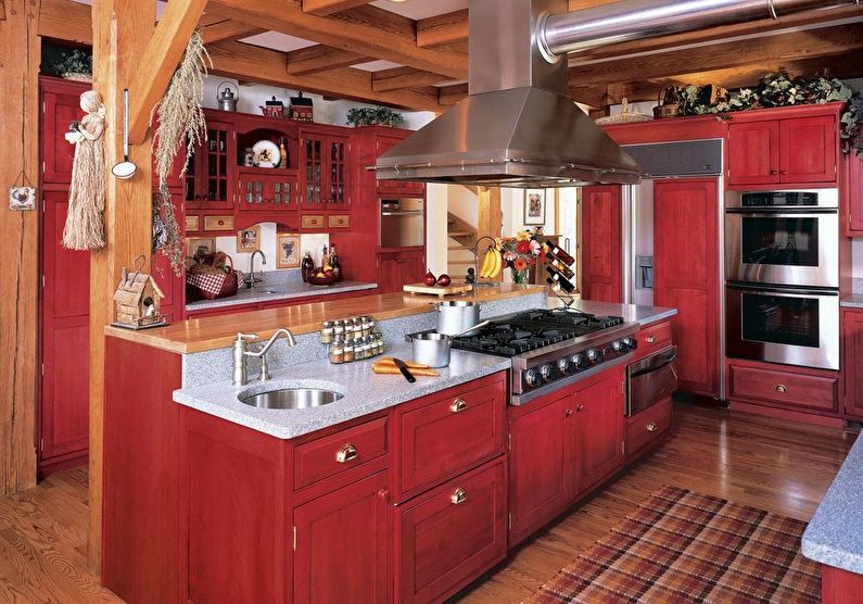 Sarkanā lauku stila virtuve - interjera dizains