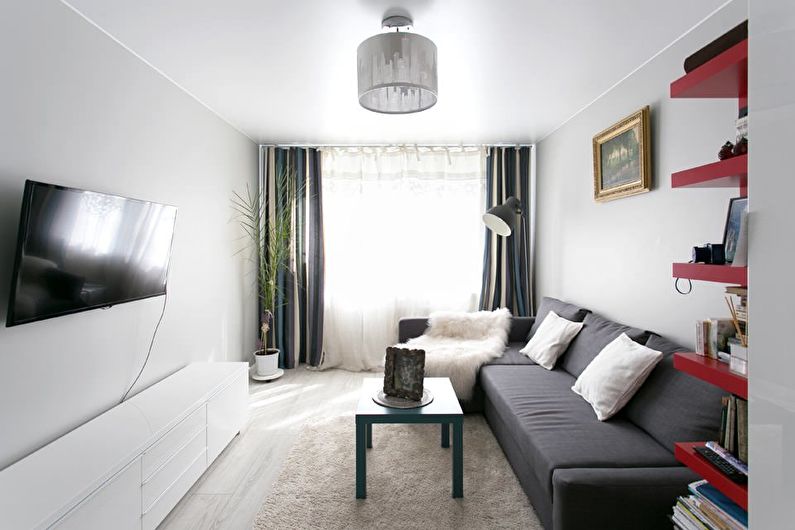Hvit stue i Khrusjtsjov - interiørdesign