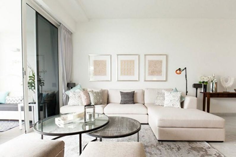 Design de sala de estar em uma casa de campo - combinações neutras