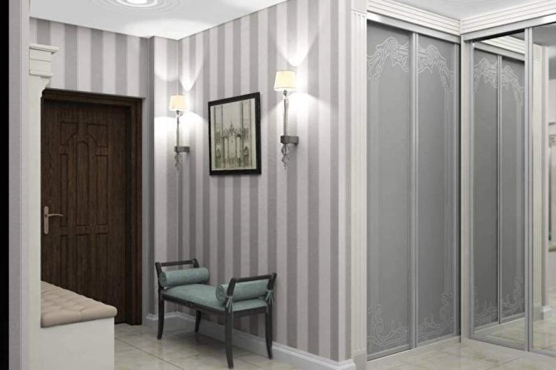 Papier peint gris dans le couloir - Photo d'architecture d'intérieur