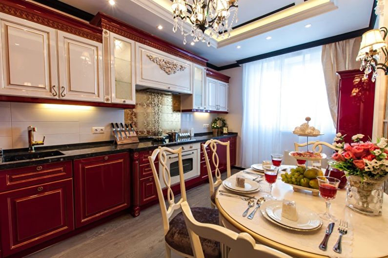 Bucătărie roșie victoriană - design interior