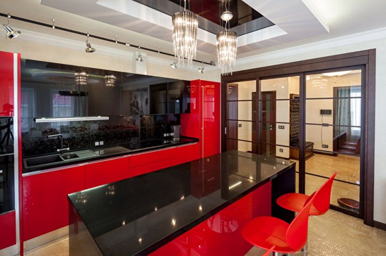 Virtuves interjera dizains sarkanā krāsā - foto