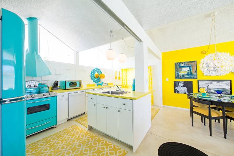 Reka bentuk dalaman dapur berwarna kuning - foto
