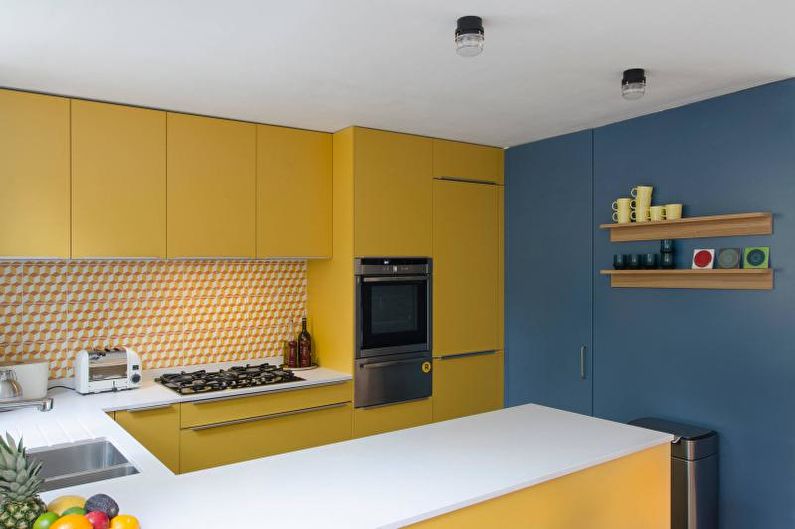Projekt kuchni w kolorze żółtym - zdjęcie