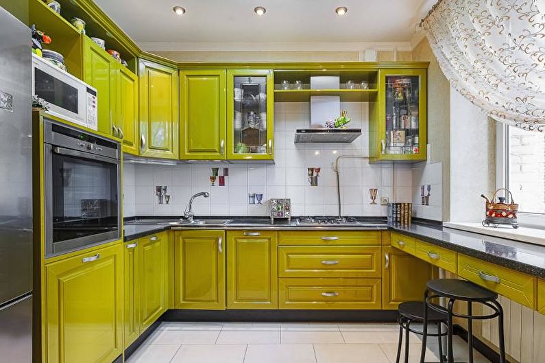 Εσωτερικό σχέδιο κουζινών σε κίτρινο - φωτογραφία