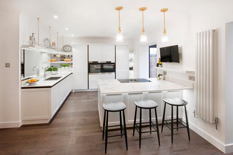 Baltas virtuvės dizainas - grindų apdaila
