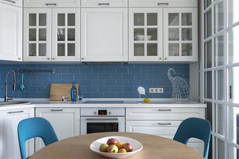 Virtuvės interjero dizainas balta - nuotrauka