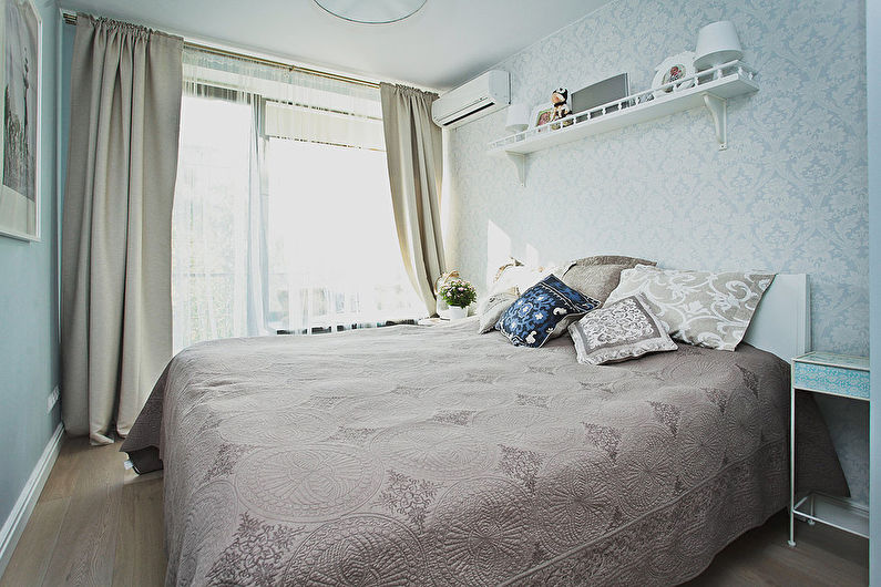 Interiørdesign av et soverom i Khrusjtsjov - foto