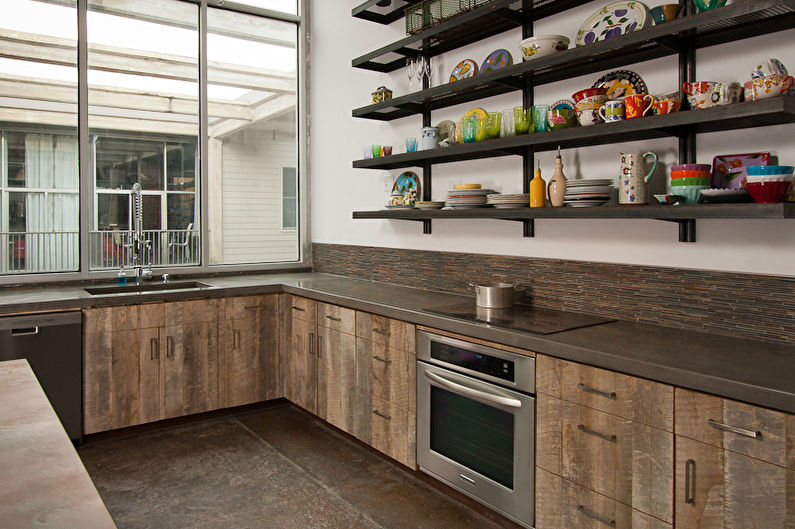 Design kuchyně 8 m2 půdní styl