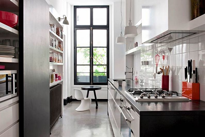 Interior design di una cucina stretta - foto