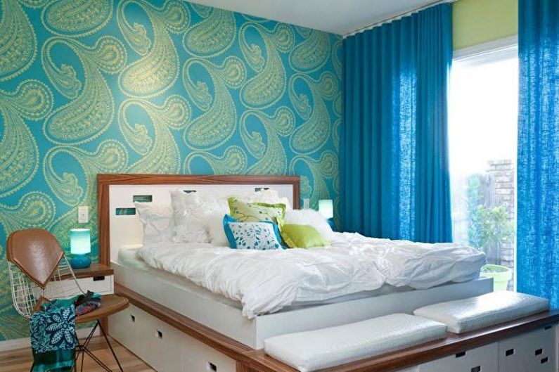 Non-woven wallpaper for the bedroom - photo