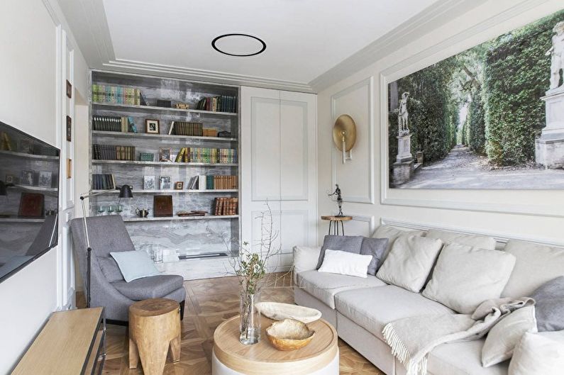 Bílý obývací pokoj v antickém stylu - interiérový design