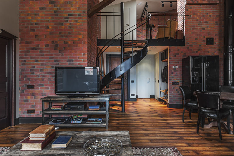 Interiorul unui apartament cu două etaje în stil mansardă - fotografie