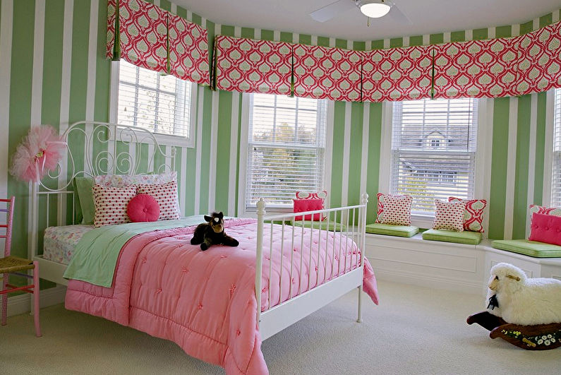 Design de interiores de um quarto infantil para uma menina - foto
