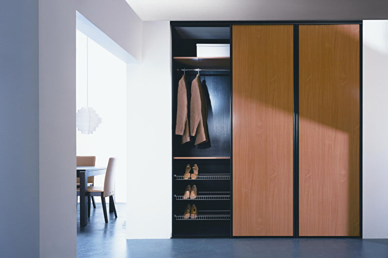 Armoires coulissantes pour une salle dans le style du minimalisme
