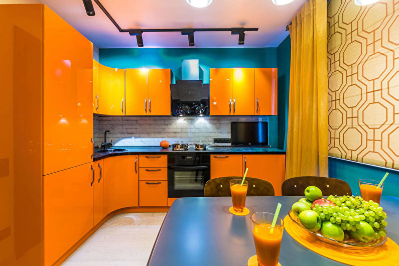 Cozinha laranja 12 m². - Design de interiores