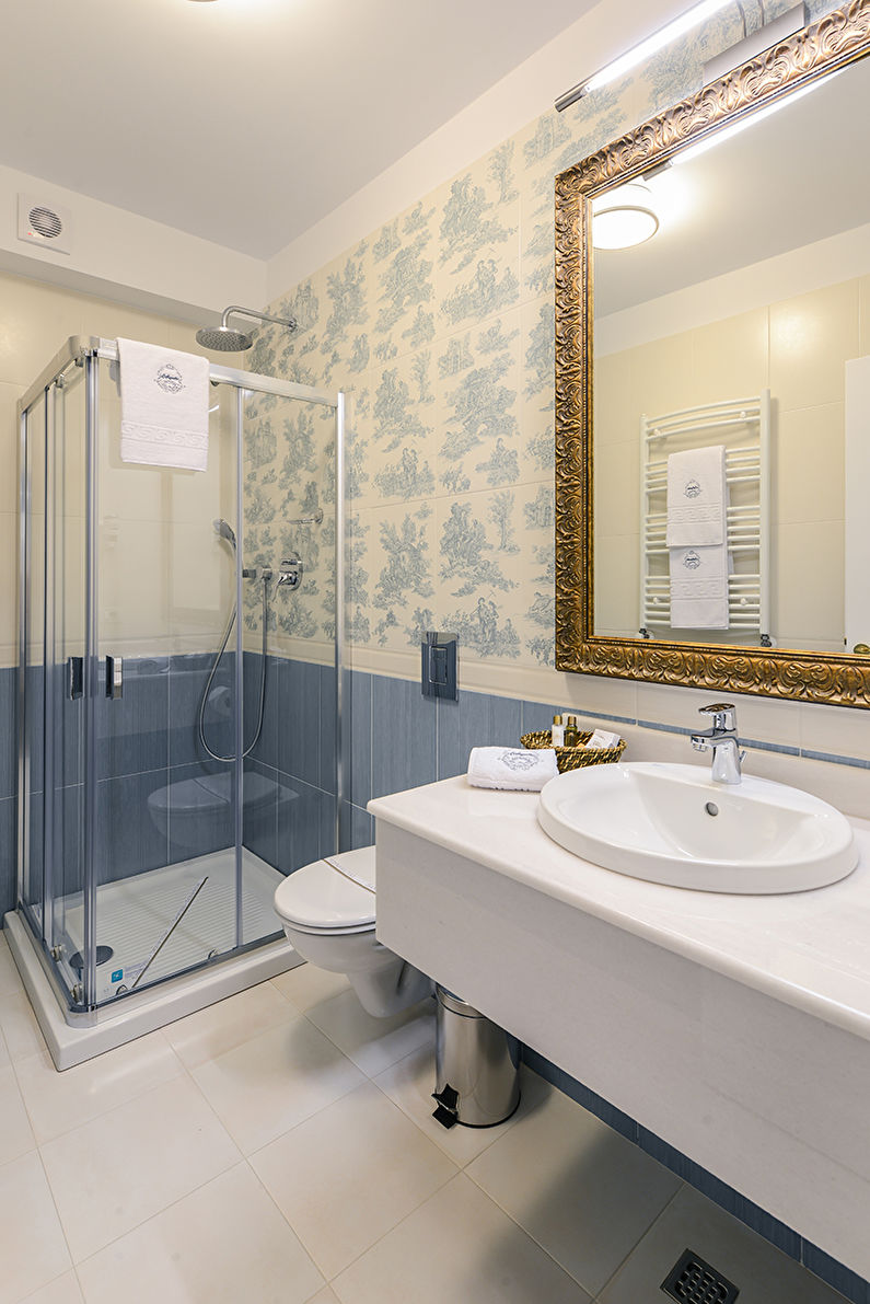 Provence stílusú fürdőszoba belsőépítészete - fénykép