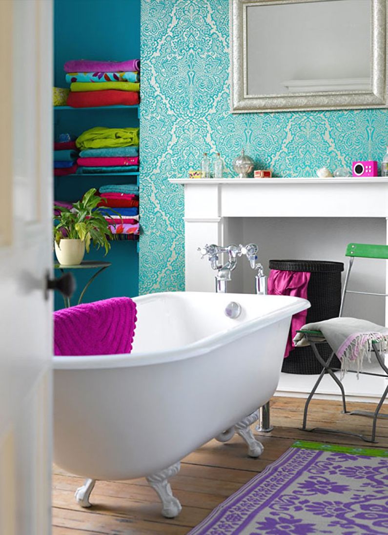 Turkio spalvos vonios kambarys - interjero dizaino nuotrauka