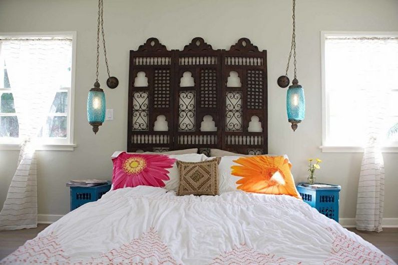 Camera da letto in stile mediterraneo turchese - Interior Design
