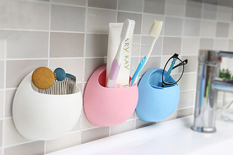 Koupelnové doplňky - nádrže na zubní kartáčky