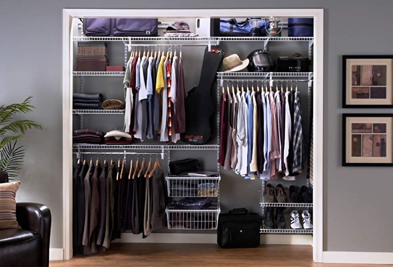 Wardrobe in the pantry - Interior Design