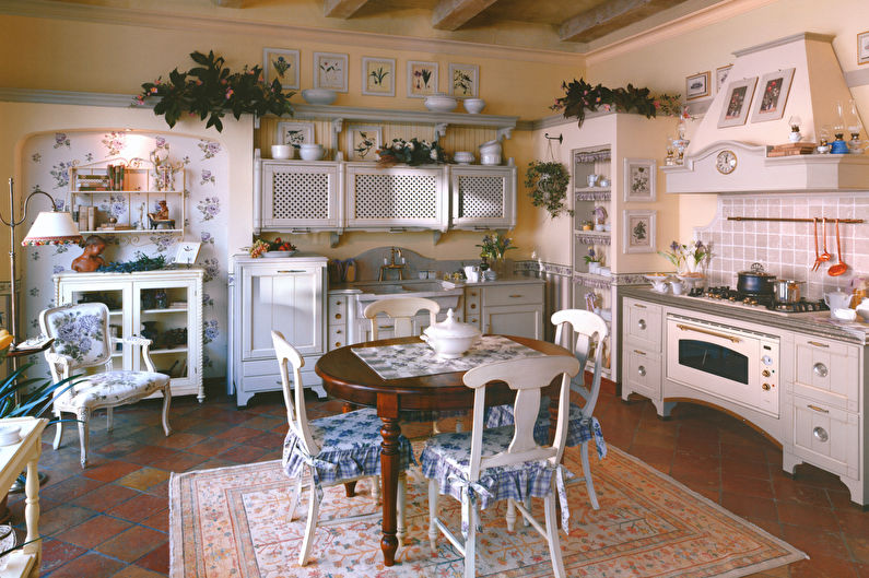 Kjøkken i Provence-stil - Interiørdesign