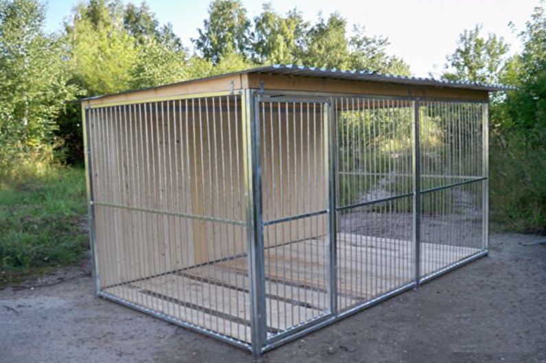 DIY Dog Aviary - Walls