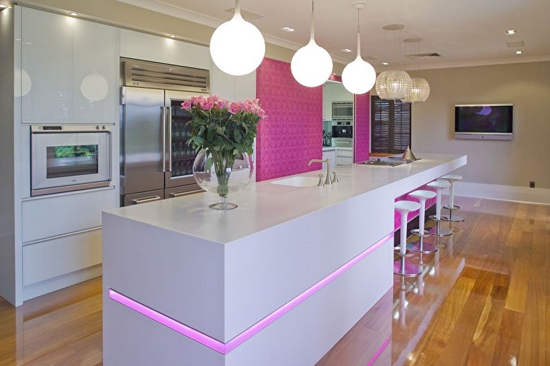 Design de bucătărie roz - Decor și iluminat
