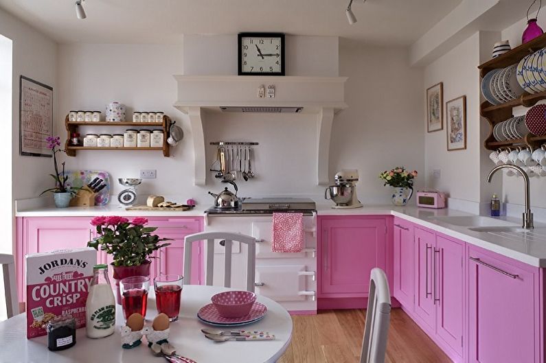 Lyserødt køkken - interiørdesignfoto