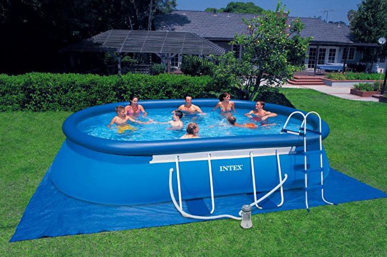 The inflatable pool for giving
