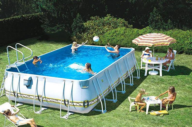 Rámový bazén pro letní sídlo